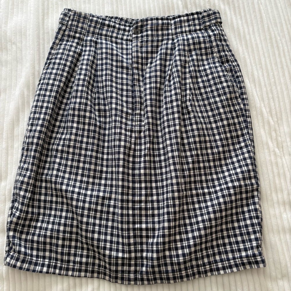 Old Navy Navy and White Plaid Girls Skirt
